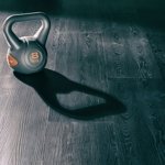 SREBRNA HANTLA KOMPOZYTOWA KULA KETTLEBELL KETLA 8KG